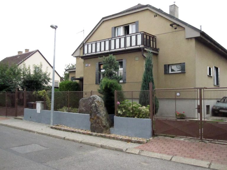 House on Ládevska Street in Dolní Chabry, Prague