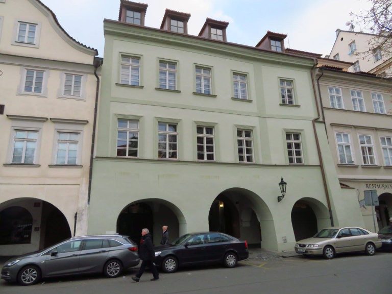 House at the the Three Quills ( U Tří per, U Vlčího hrdla)